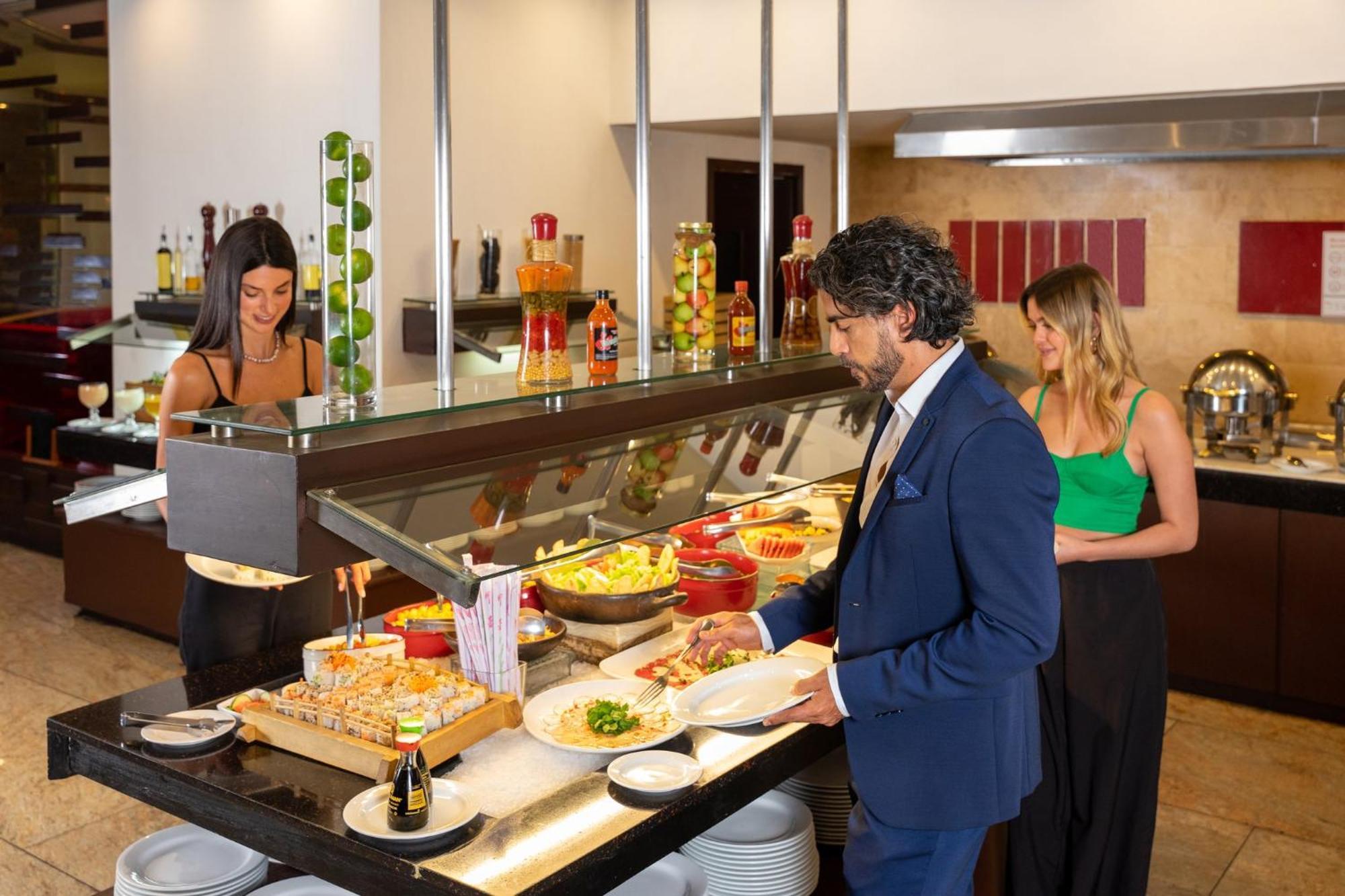Real Intercontinental San Salvador By Ihg Hotell Exteriör bild