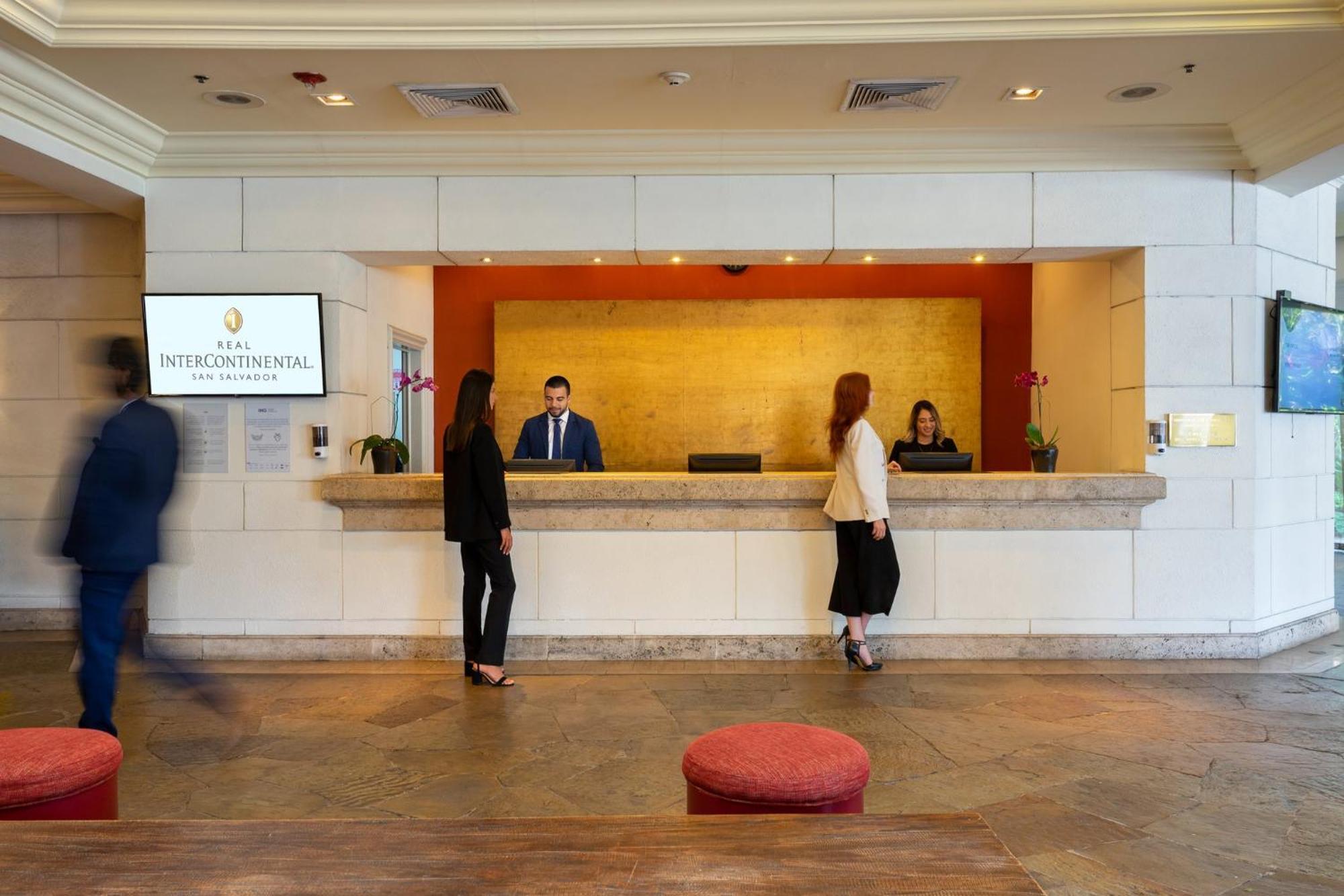 Real Intercontinental San Salvador By Ihg Hotell Exteriör bild