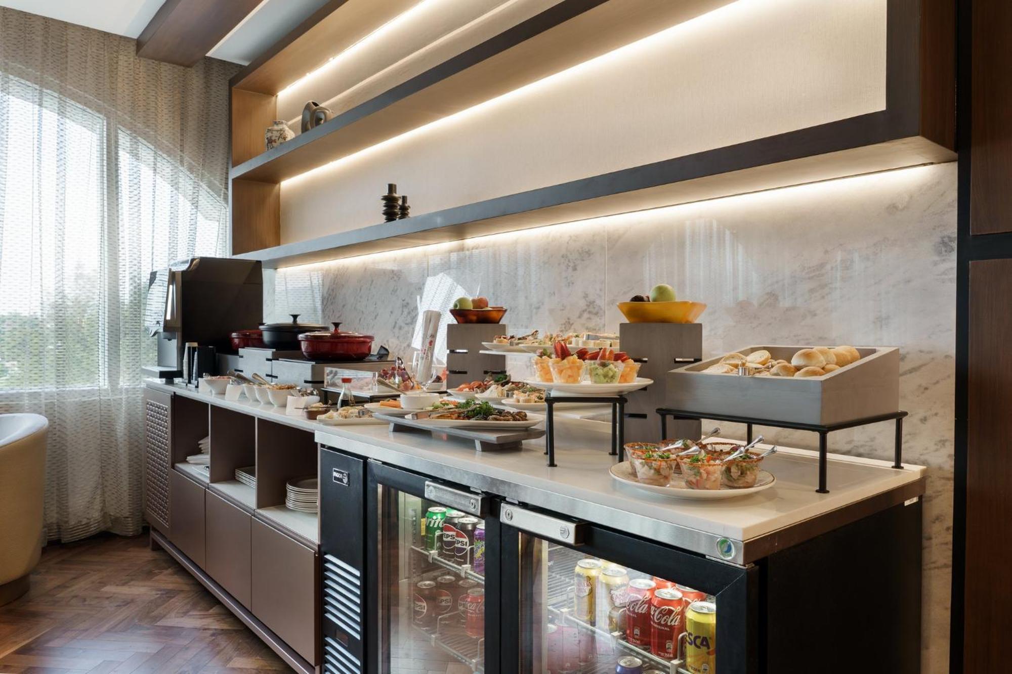 Real Intercontinental San Salvador By Ihg Hotell Exteriör bild