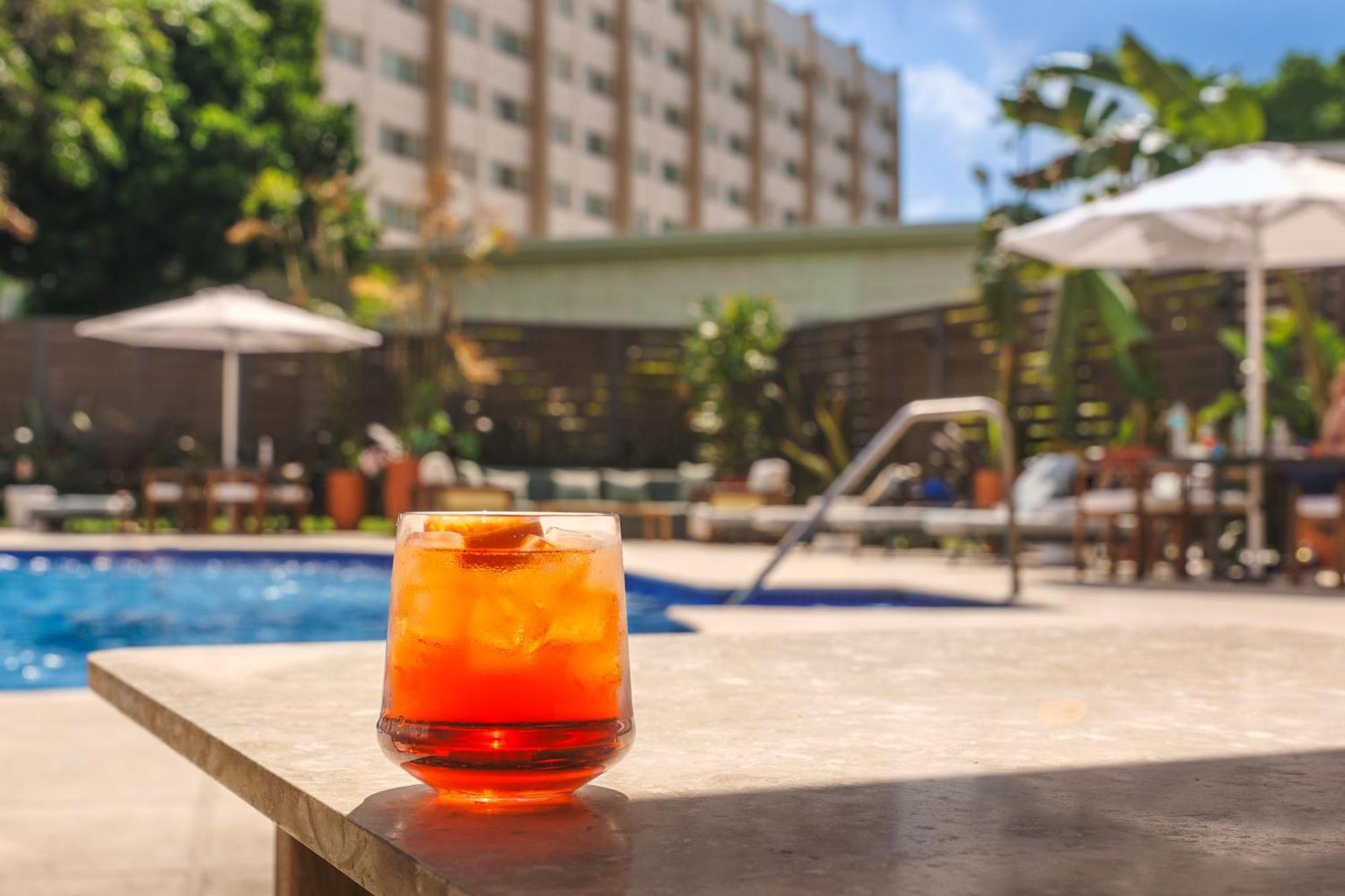 Real Intercontinental San Salvador By Ihg Hotell Exteriör bild